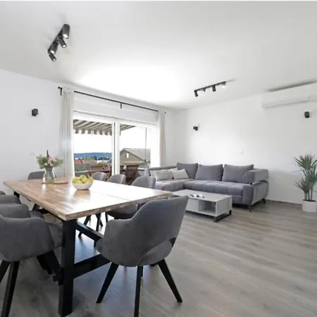 Apartment Sun Kastela